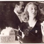 Bette likes cake and loves the museum.